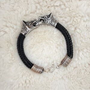 Boutique Silver and Black Wolf Head Bracelet